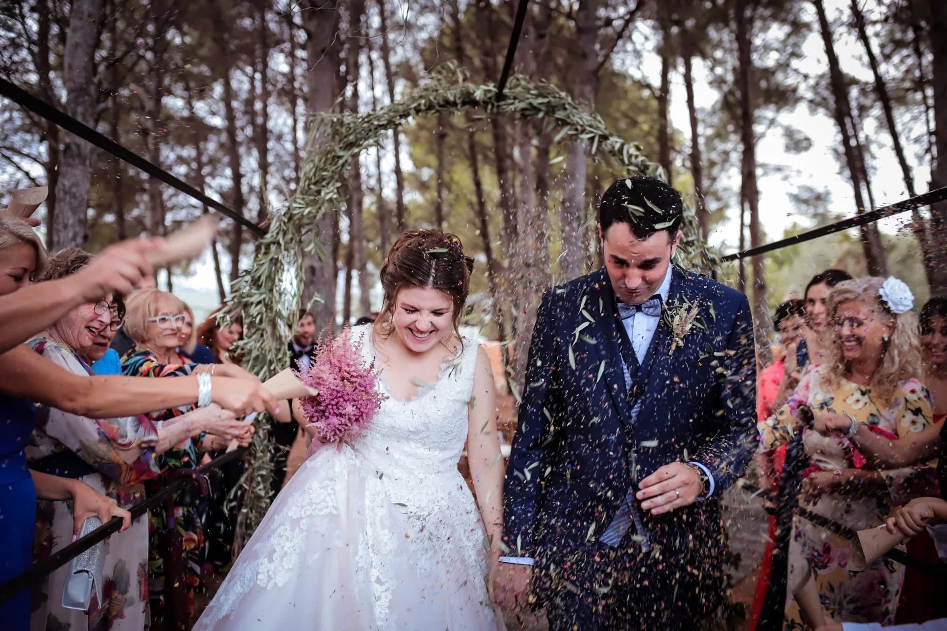 Cómo hacer la lista de invitados de boda sin pelearos con la familia