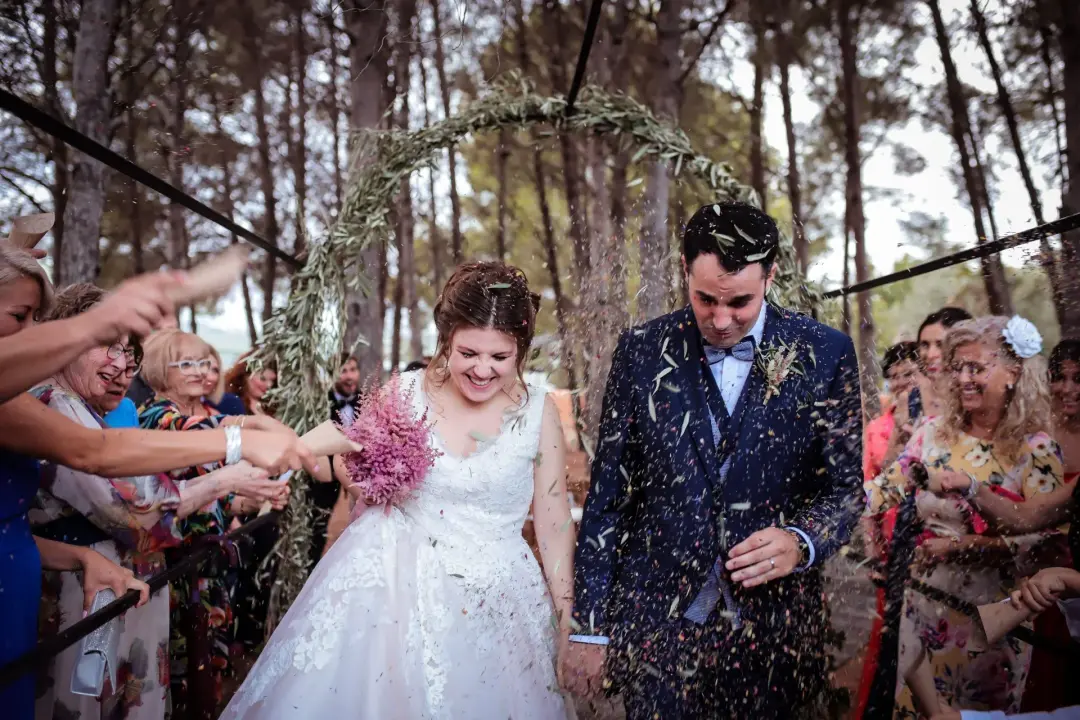 Cómo hacer la lista de invitados de boda sin pelearos con la familia