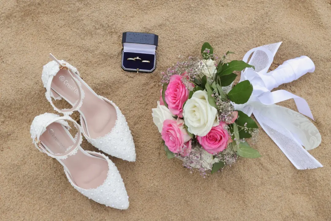 Qué información debe llevar vuestra web de boda (y qué dejar fuera)